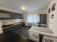 Inchiriez apartament 3 camere 80 mp - Nerva Traian -Piata Unirii