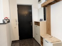 Inchiriez apartament 3 camere 80 mp - Nerva Traian -Piata Unirii