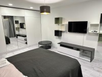 Inchiriez garsoniera Timpuri Noi