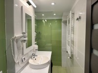 Inchiriez garsoniera Timpuri Noi