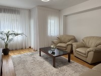 Apartament cu 3 camere de inchiriat centrala proprie Rahova