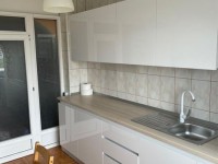 Inchiriez apartament cu 3 camere metrou Lujerului Pet friendly