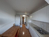 Inchiriez apartament cu 3 camere metrou Lujerului Pet friendly